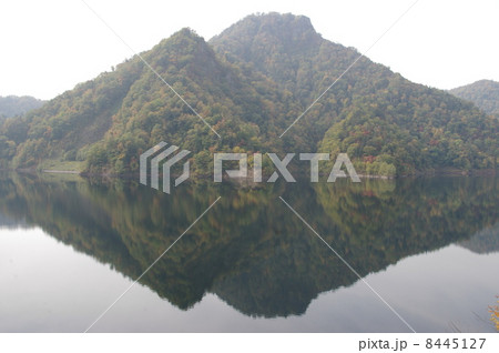 さっぽろ湖　定山渓ダム 8445127