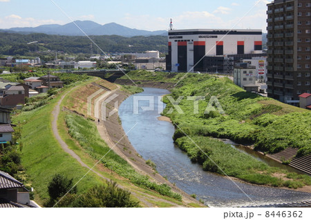 福島県郡山市向河原町・逢瀬川 福島県郡山市向河原町・逢瀬川 8446362