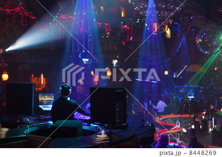 MOSCOW - APRIL 1: Show of popular Dj Vartan in nightclub Paradis 8448269