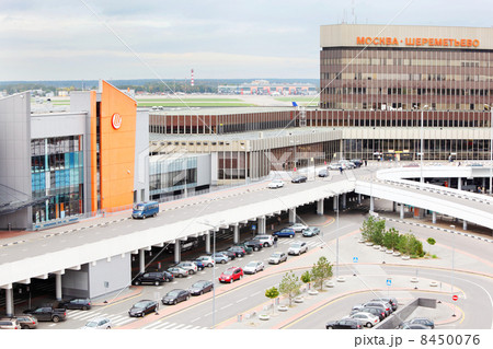 MOSCOW - SEPTEMBER 22: Parking in Sheremetyevo Airport on Septem 8450076