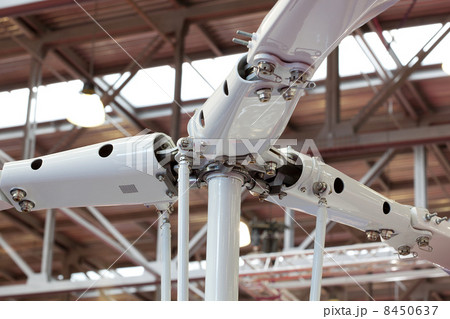 Helicopter propeller 8450637