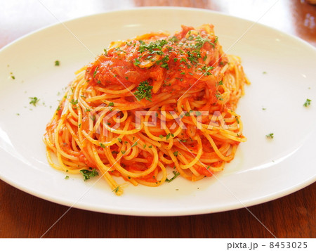 ツナと玉ねぎのトマトソーススパゲッティ 8453025