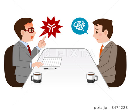 クレームを言われるビジネスマン 8474228