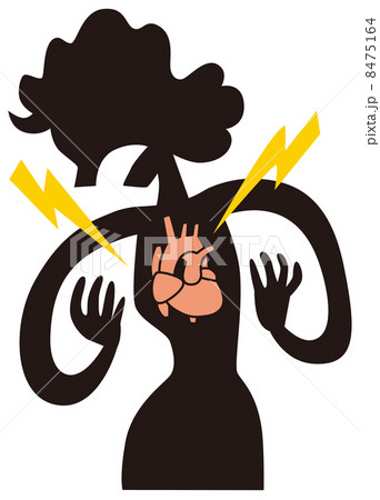 心臓が痛む女性 8475164
