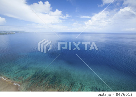 グアムのどこまでも広がる海 グアムのどこまでも広がる海 8476013