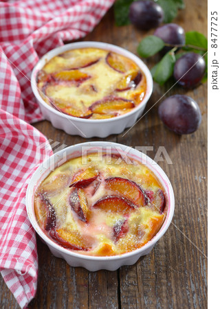 Plum clafoutis 8477725