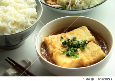 揚げ出し豆腐 8489093