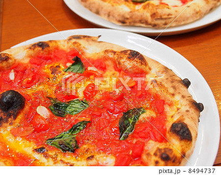 ピッツァ・マルゲリータ ピッツァ・マルゲリータ 8494737