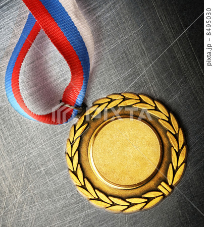 Blank medal on steel scratchy background 8495030