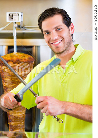 Kebab - hot Doner with fresh ingredients 8505225