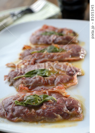 Saltimbocca alla Romana Saltimbocca alla Romana 8505345