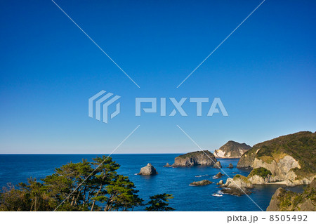 青空と南伊豆の海岸 青空と南伊豆の海岸 8505492