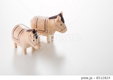 午の年賀素材（白バック） 8512824