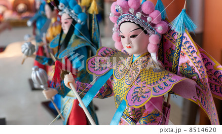 中国の伝統京劇の人形 8514620