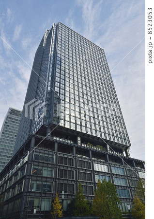 新丸ビル　 8523053