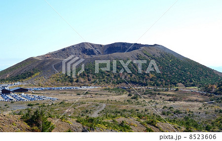 秋の吾妻小富士 8523606