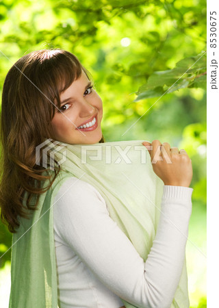 Beautiful romantic brunette close-up portrait 8530675