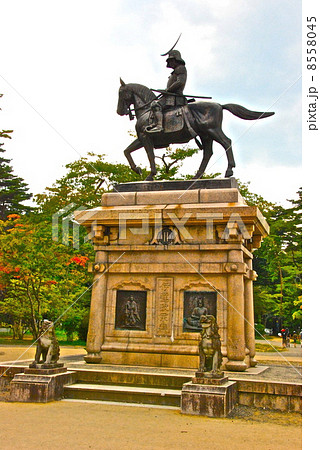 伊達政宗の騎馬像（仙台城／宮城県仙台市青葉区） 8558045