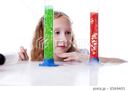 Observant pretty girl watching reaction Observant pretty girl watching reaction 8569403