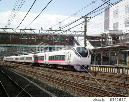 特急スーパーひたち　E657系　馬橋駅 8572657