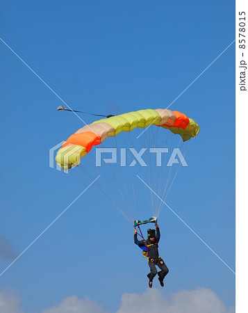 SKY DIVE 8578015