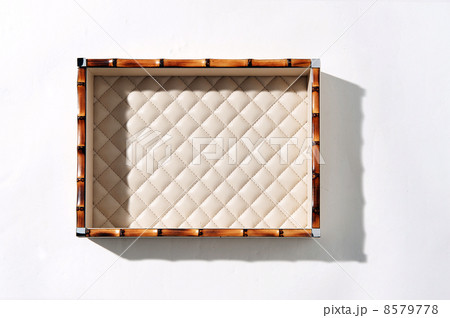 bamboo white tray with leather 8579778