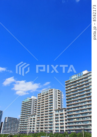 青空とマンション 青空とマンション 8582173