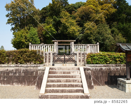 天武・持統天皇陵　野口王墓 8582265