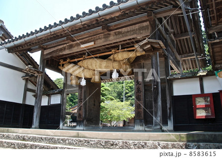 北島国造館の「大門」（島根県出雲市大社町杵築東） 8583615