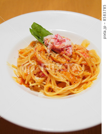 ずわい蟹のトマトクリームパスタ 8583785