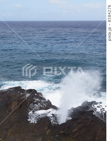 ハワイ　ハロナ潮吹き穴 8584276