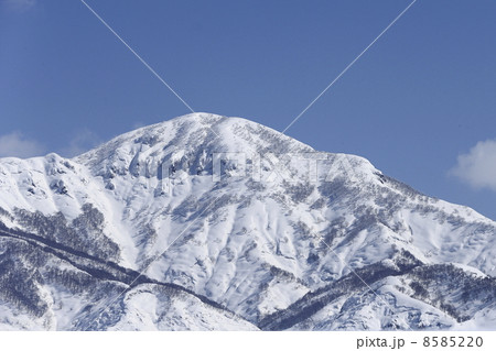 雪山 8585220