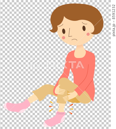 足のむくみを気にする女性 8591232