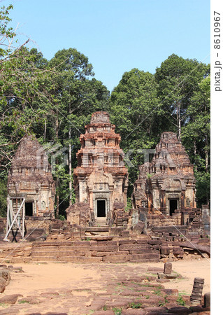プリアコー 寺院 縦 プリアコー 寺院 縦 8610967