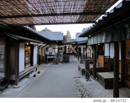 伊勢市おかげ横丁 8614732