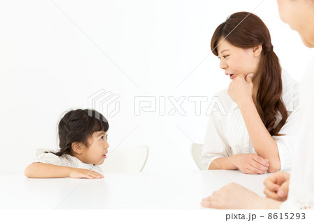 親子とママ友 8615293