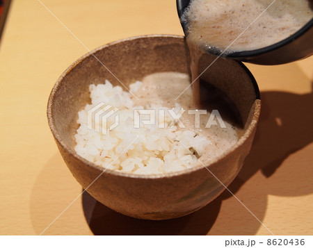 麦とろご飯 8620436