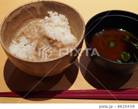 麦とろご飯 8620439