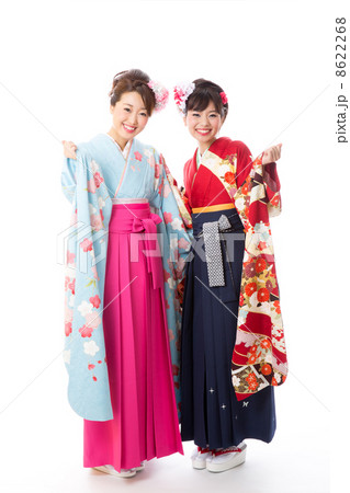 袴を着た女性 袴を着た女性 8622268