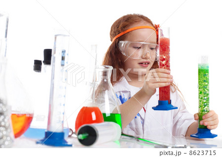 Image of surprised little experimenter in studio Image of surprised little experimenter in studio 8623715