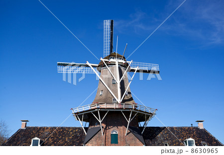 Dutch windmill 8630965