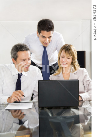 Bureau 8634373
