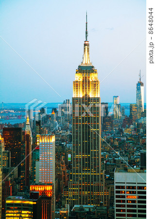 New York City cityscape in the night New York City cityscape in the night 8648044