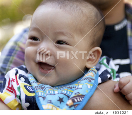 赤ちゃん 8651024
