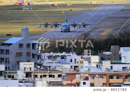 普天間基地（KC-130J） 8652780