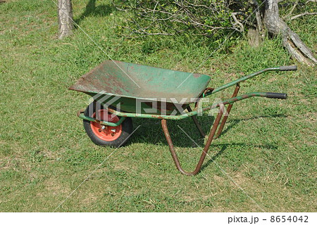 手押し車 8654042
