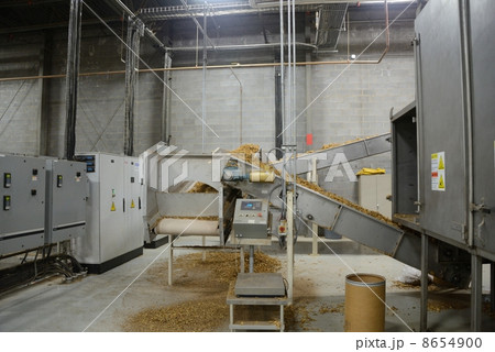 アメリカ　たばこ工場 8654900