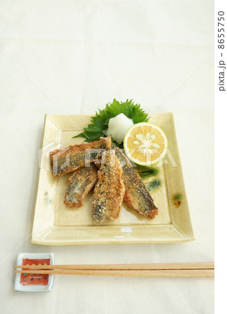 秋刀魚の竜田揚げ 8655750