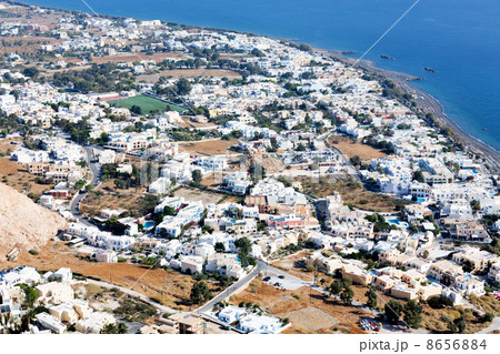 view of Kamari on the island of Santorini, Greece 8656884