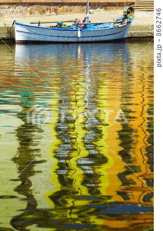 fishing boat 8662746